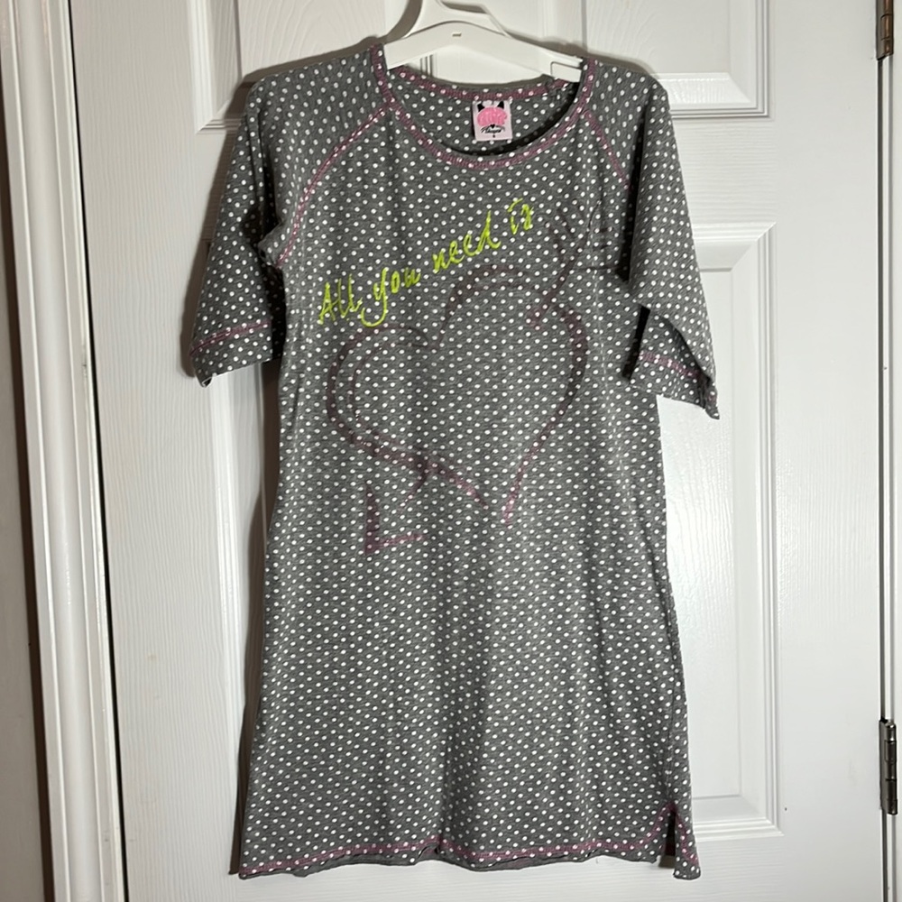 Sleepwear; Soft Cotton Polkadot and Comfy, with Side Slit, Small